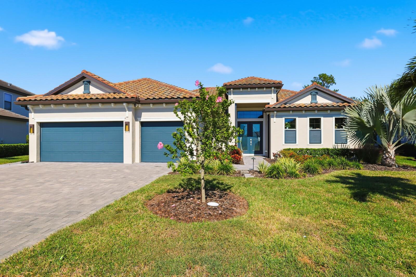 LORRAINE LAKES PH I - Residential