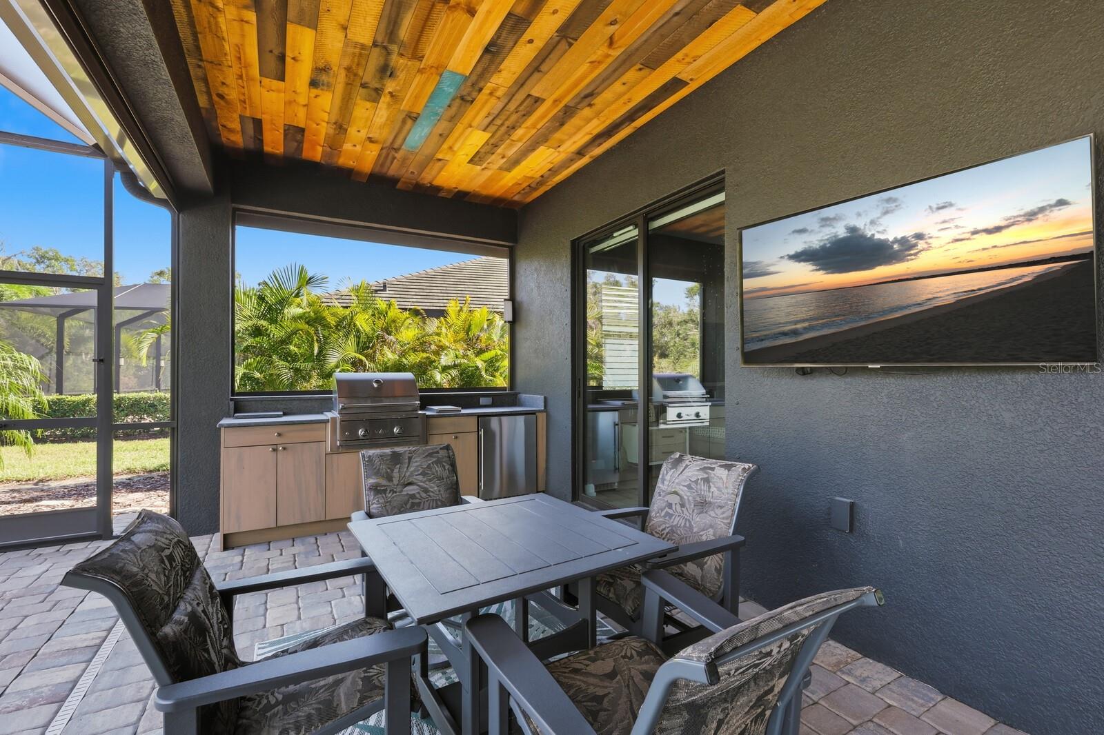 LORRAINE LAKES PH I - Residential