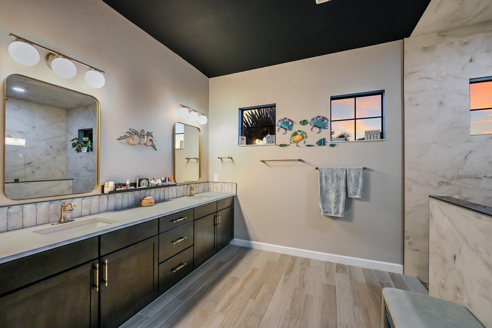 LORRAINE LAKES PH I - Residential