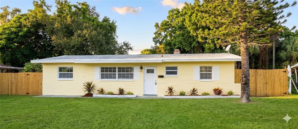Photo of 4161 Bluefish Drive SE, St Petersburg, FL 33705 (MLS # TB8547220)