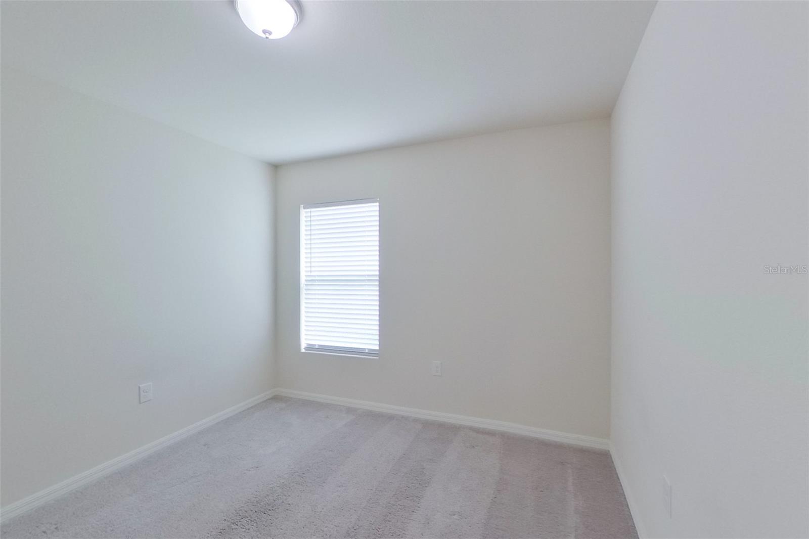 VISTANNA VILLAS - Residential Lease