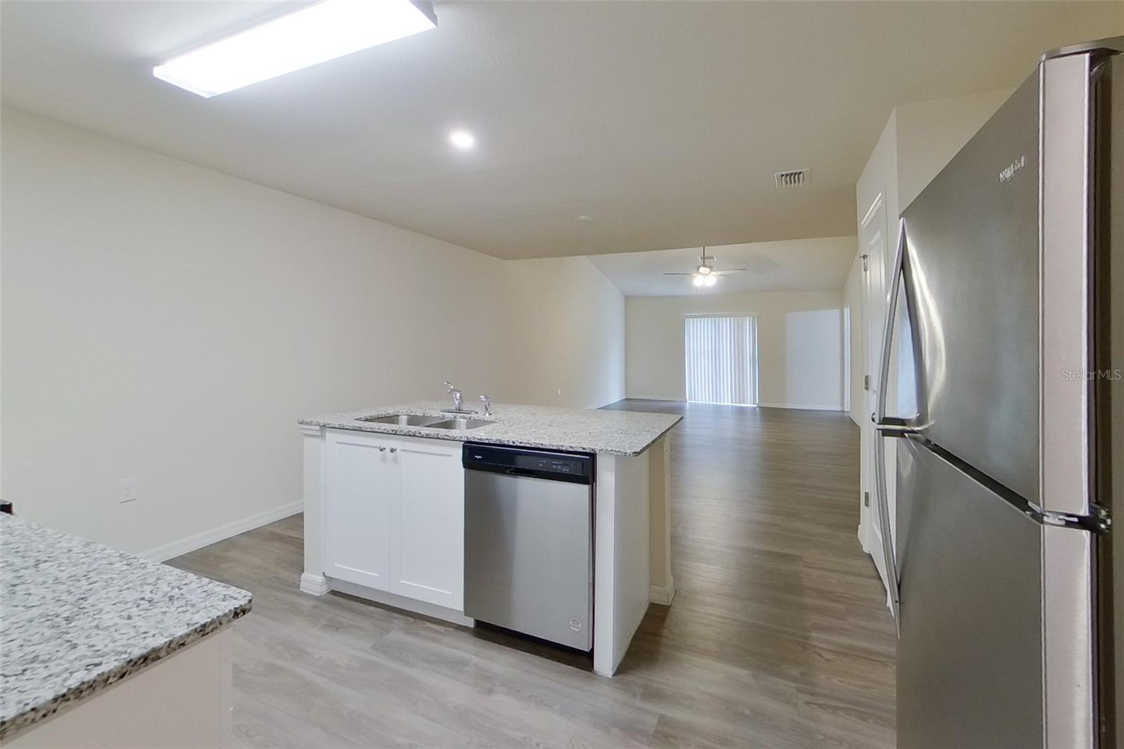 VISTANNA VILLAS - Residential Lease