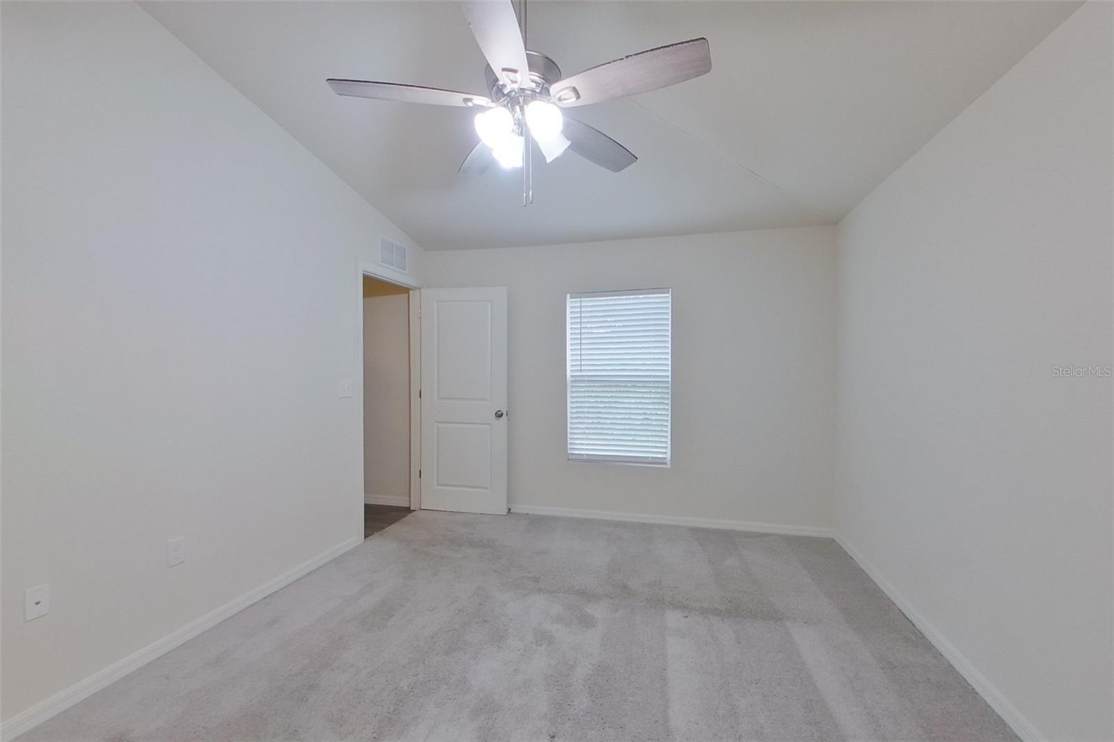 VISTANNA VILLAS - Residential Lease