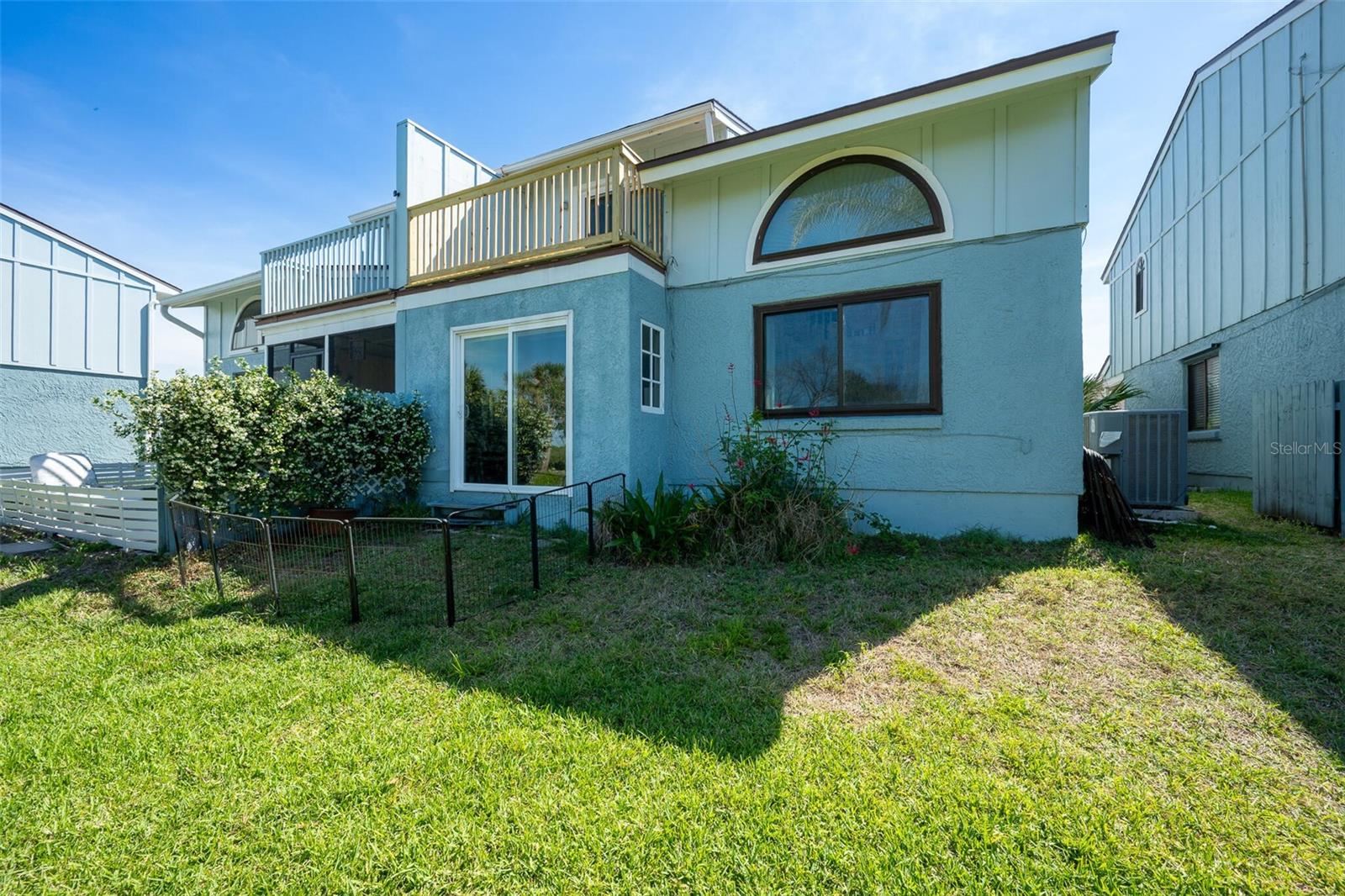 1757 WINDSONG CIRCLE