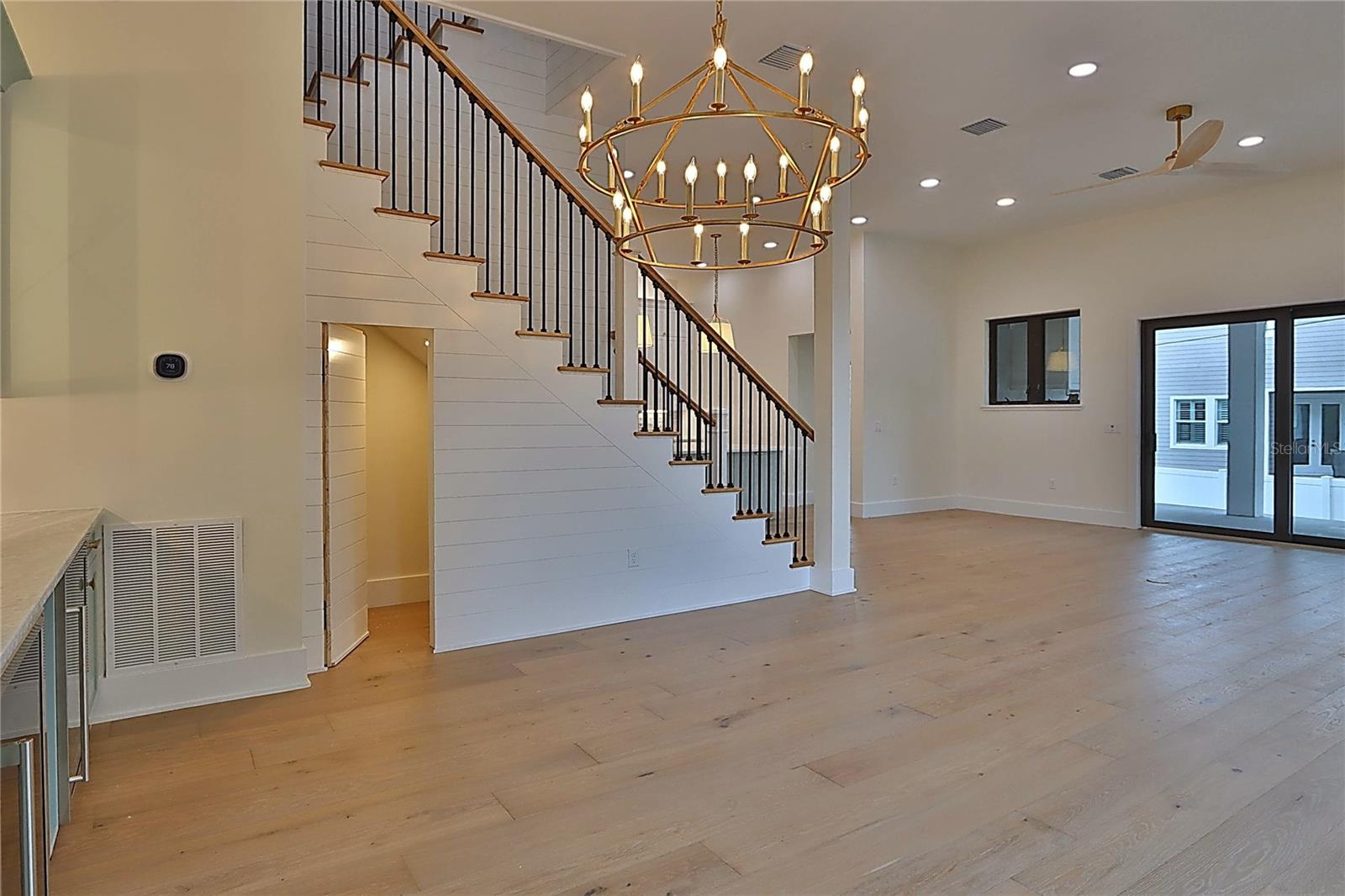 DAVIS ISLANDS PB10 PG52 TO 57 - Residential