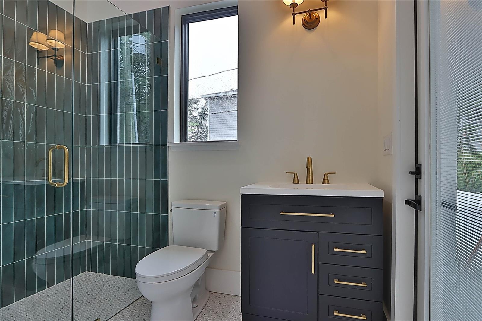 DAVIS ISLANDS PB10 PG52 TO 57 - Residential