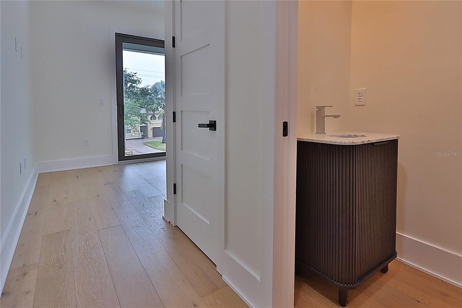 DAVIS ISLANDS PB10 PG52 TO 57 - Residential