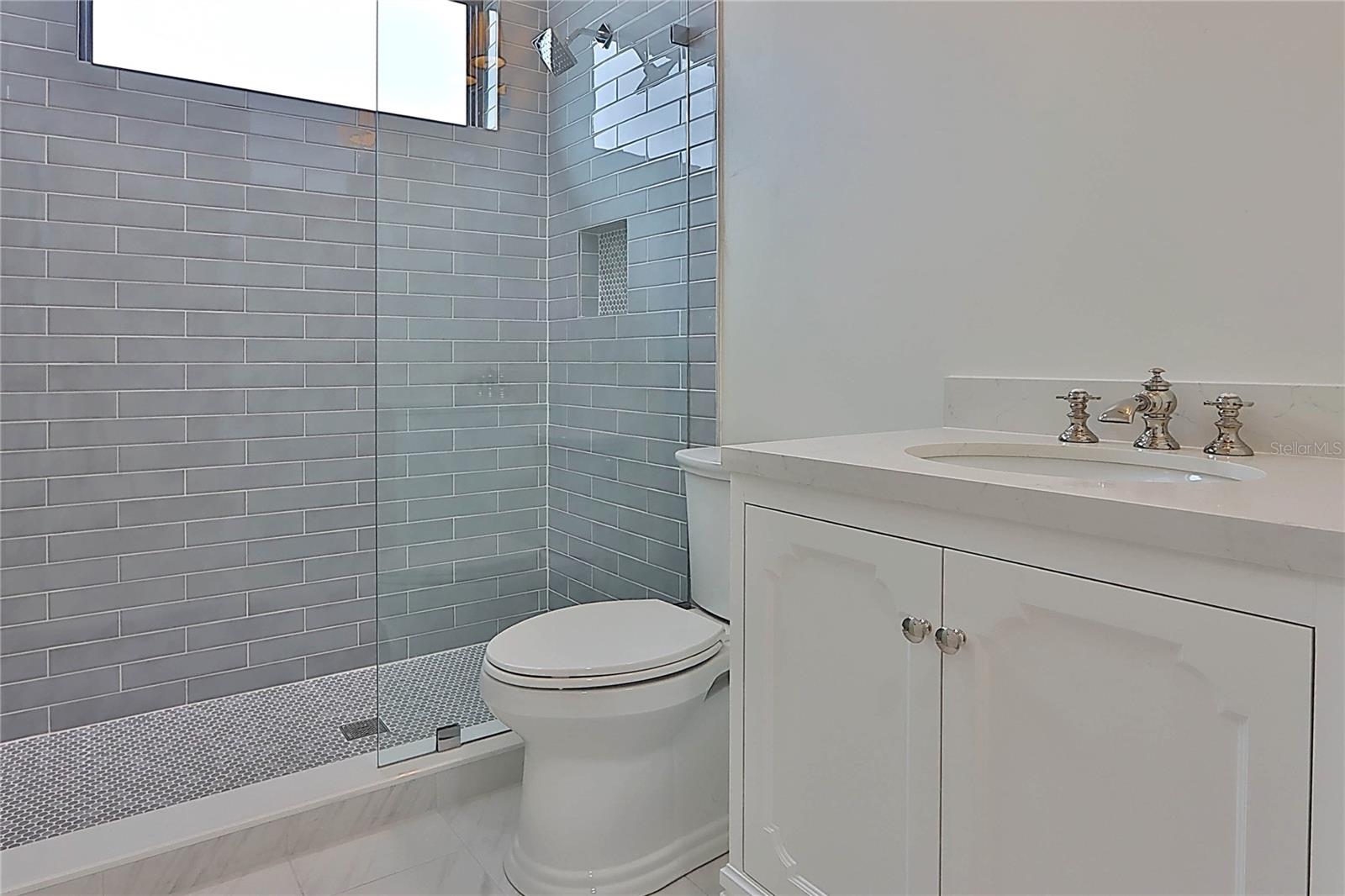 DAVIS ISLANDS PB10 PG52 TO 57 - Residential