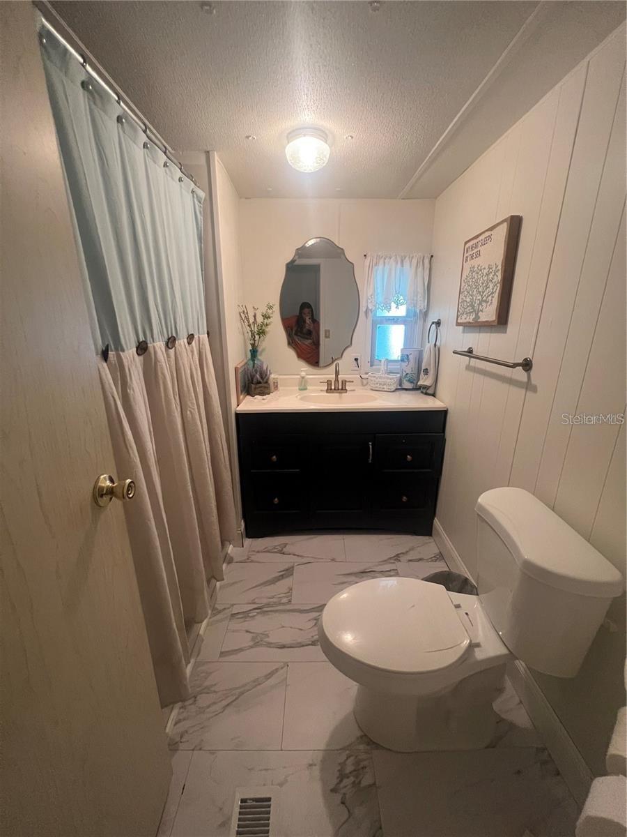 VILLAGE HOLIDAY LAKE - Residential