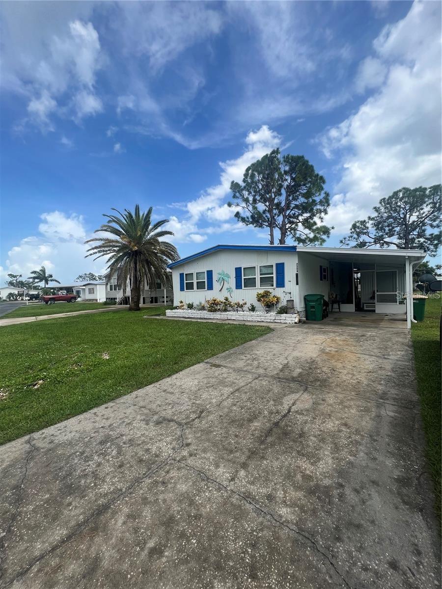 VILLAGE HOLIDAY LAKE - Residential