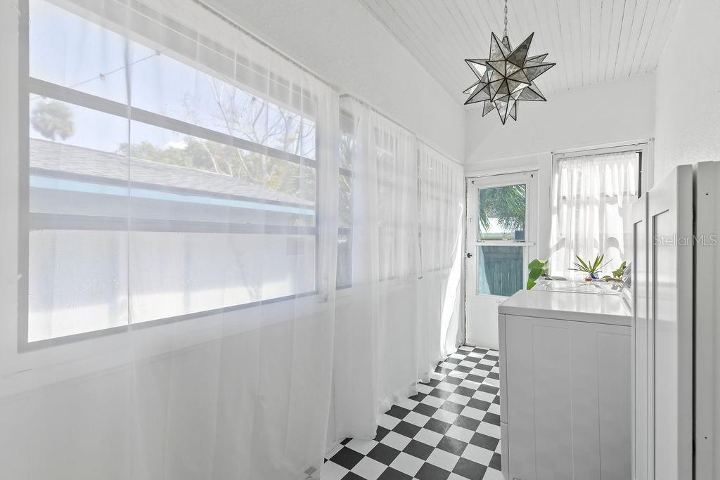 ROWLADERS ADD 03 DAYTONA - Residential