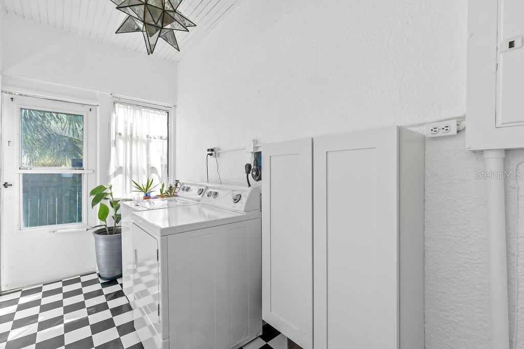 ROWLADERS ADD 03 DAYTONA - Residential