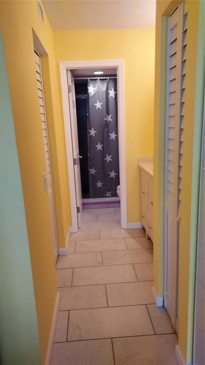 CASA DEL MAR CONDO III - Residential