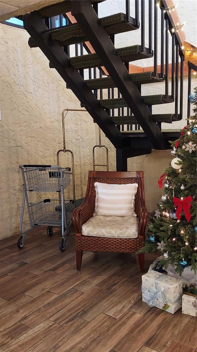 CASA DEL MAR CONDO III - Residential