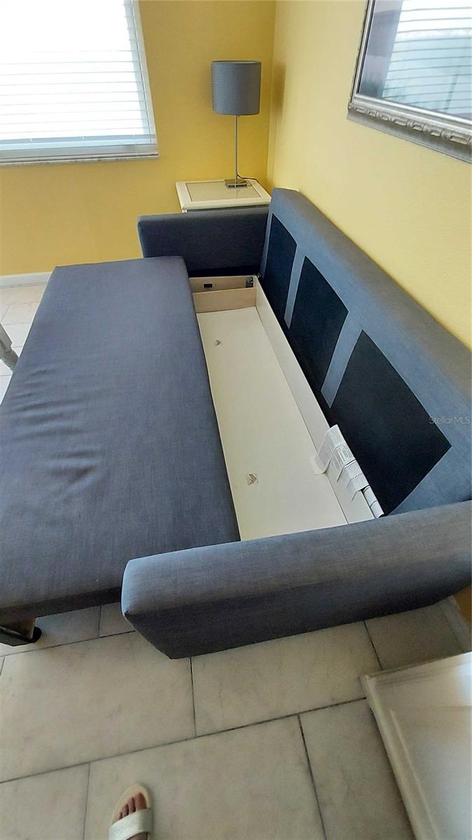 CASA DEL MAR CONDO III - Residential