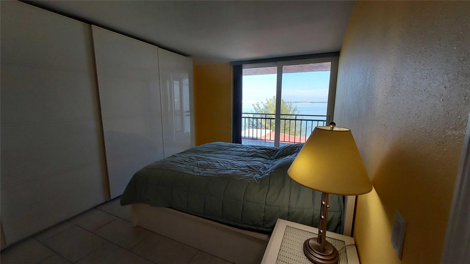 CASA DEL MAR CONDO III - Residential