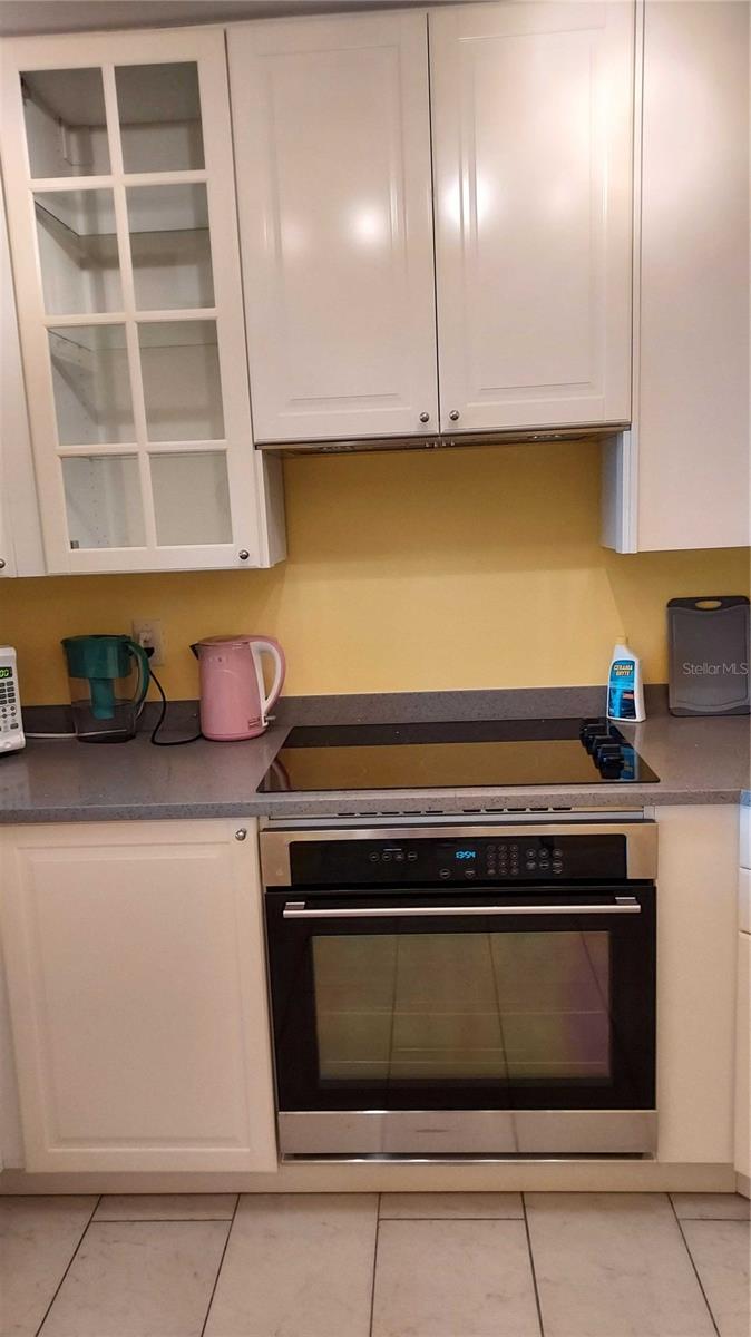 CASA DEL MAR CONDO III - Residential