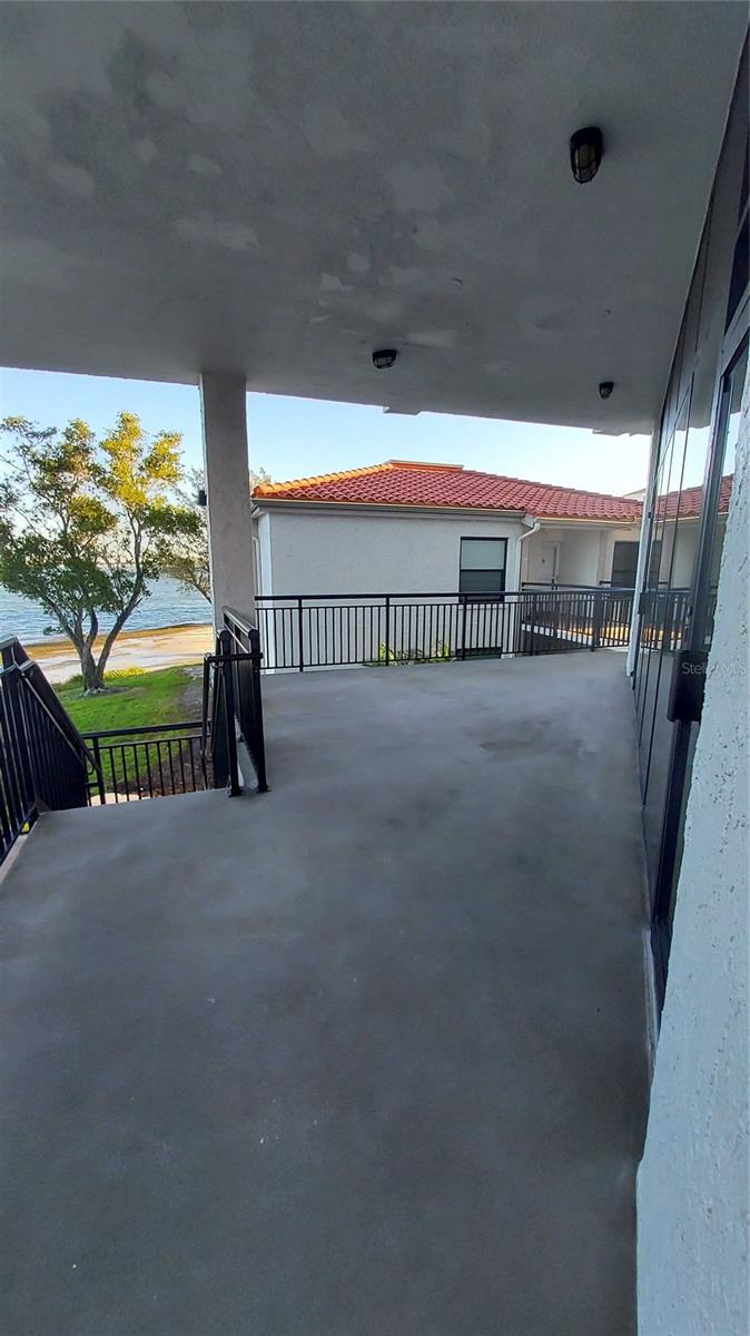 CASA DEL MAR CONDO III - Residential