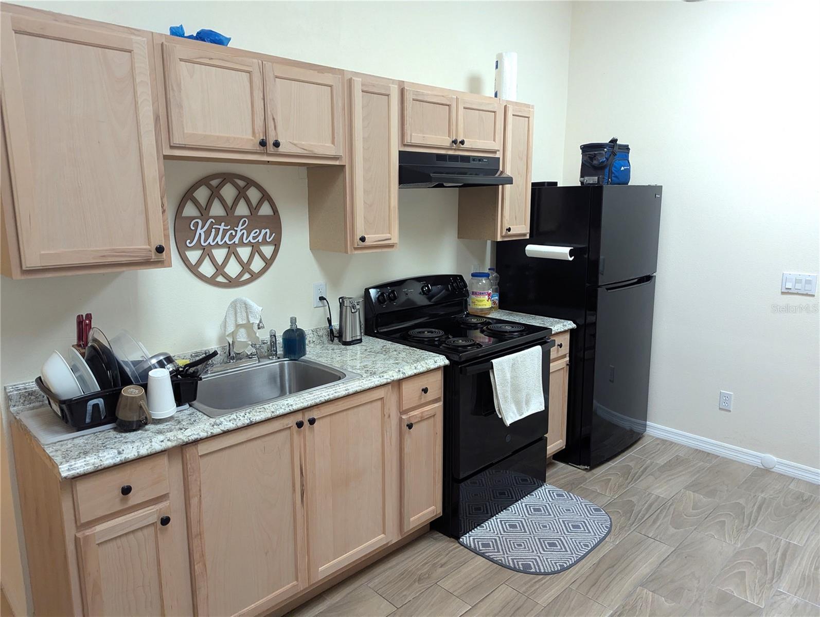 SOUTH POINTE UNIT 4 25/28 - Residential