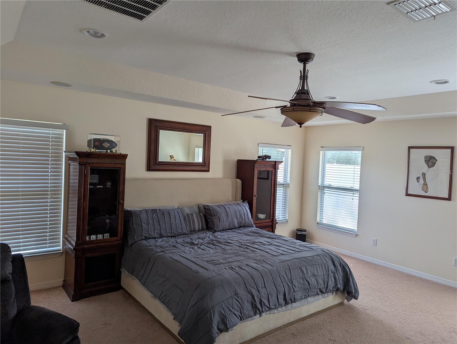 SOUTH POINTE UNIT 4 25/28 - Residential