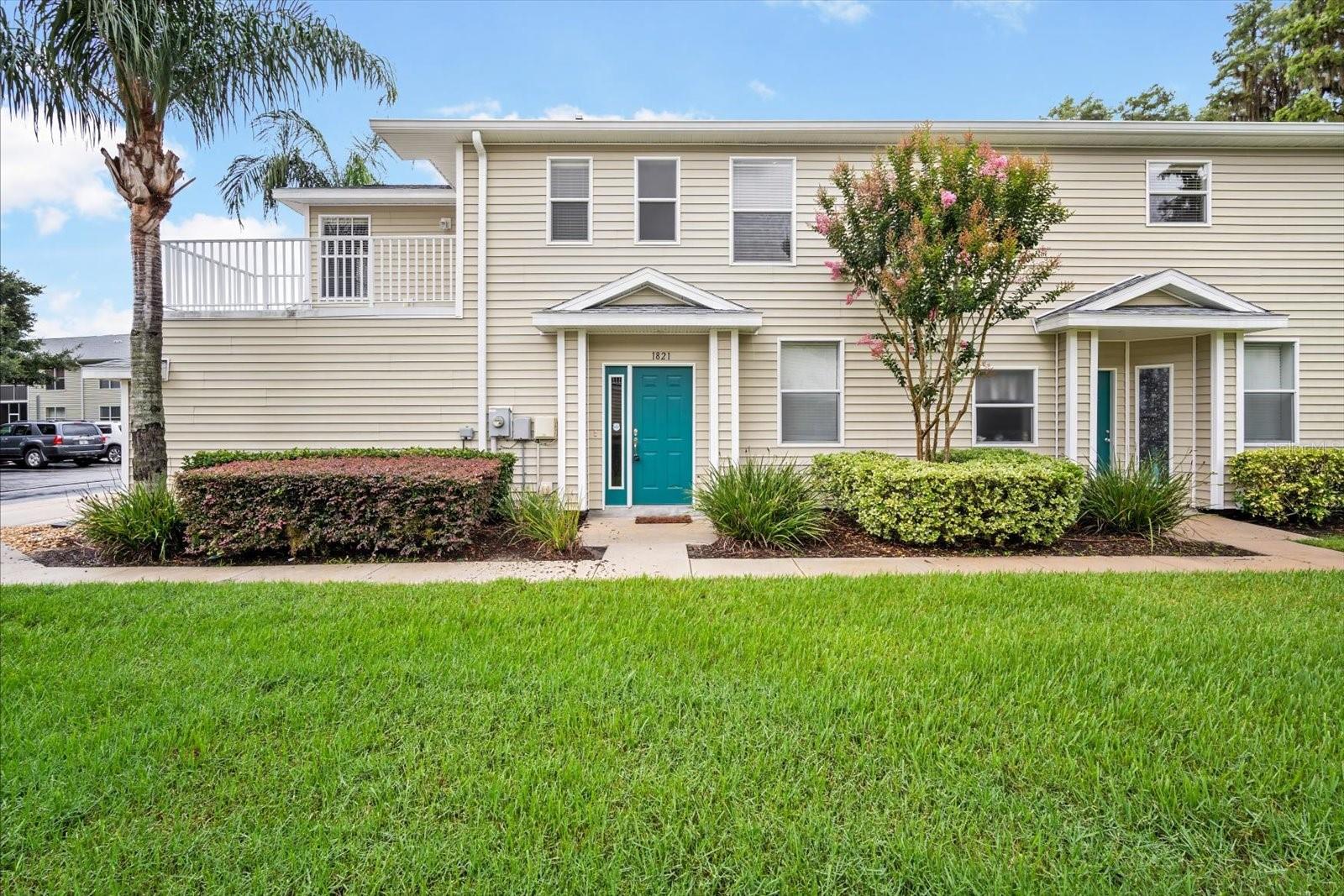 Discover this meticulously maintained 3-bedroom, 2-bathroom end unit located in the heart of Lutz, Florida, within a secure gated community. As you step inside, you'll be greeted by an abundance of natural light that fills the spacious living areas, creating a warm and inviting atmosphere. The gourmet kitchen is a chef's delight, featuring updated appliances and elegant wood cabinetry. Enjoy the luxury of vinyl flooring throughout, complemented by fresh paint that enhances the modern feel of the home. The primary bedroom boasts high ceilings, a generous walk-in closet, and a spa-like ensuite with a soaking tub, shower, and dual sink vanities. Two additional well-sized bedrooms offer plenty of space for family or guests, while a bonus open-air sun deck provides the perfect spot to relax and enjoy the Florida sunshine. The extra-large dining room off the kitchen is ideal for entertaining, and the private screened porch offers serene views of the conservation area and Bird Lake. Convenience is key with a large laundry room that is accessible through the kitchen. This unit has an attached 1-car garage with stairs leading to the top floor. Recent updates include a new roof (2023), AC (2020), and water heater (2021), ensuring peace of mind for years to come. The Lakes at Heron Cove community features a range of amenities, including a pool, spa, walking trails, and a community boat ramp for easy access to kayaking and canoeing. Private fishing is also available for residents, making this a perfect retreat for outdoor enthusiasts. Enjoy maintenance-free living in this remarkable condo where comfort and convenience meet! Easy commute to downtown Tampa. Minutes from great restaurants, grocery stores, and shopping! Easy access to Airport near I-75. HOA fee includes Homeowners Building Insurance.