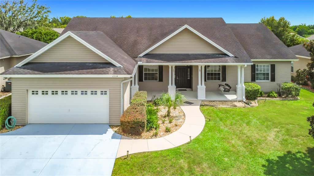 Photo of 2534 Iris Ann Drive, Lakeland, FL 33810 (MLS # O6435398)