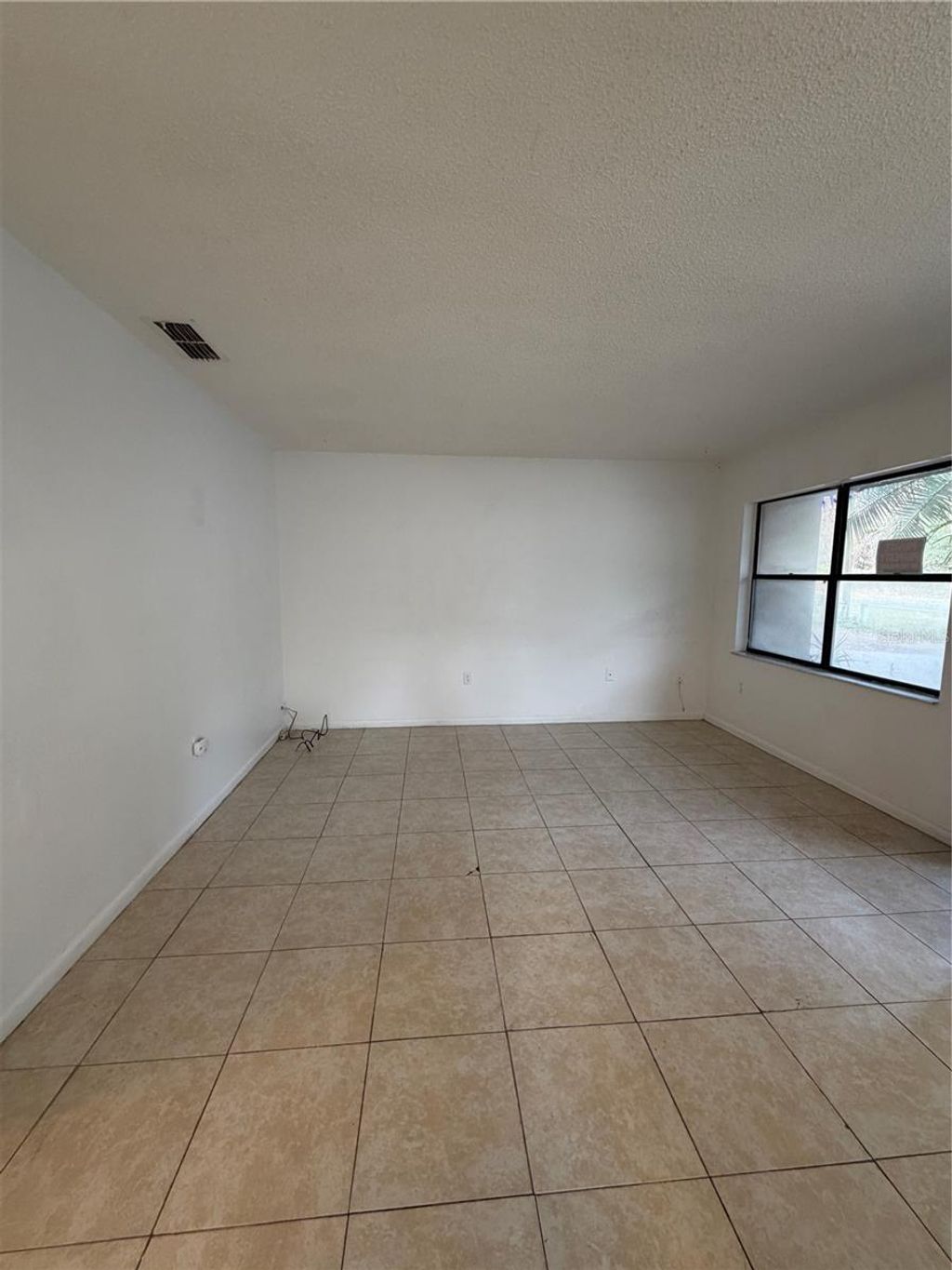 Photo of 6820 NE 7th Street #B, Ocala, FL 34470 (MLS # OM716807)