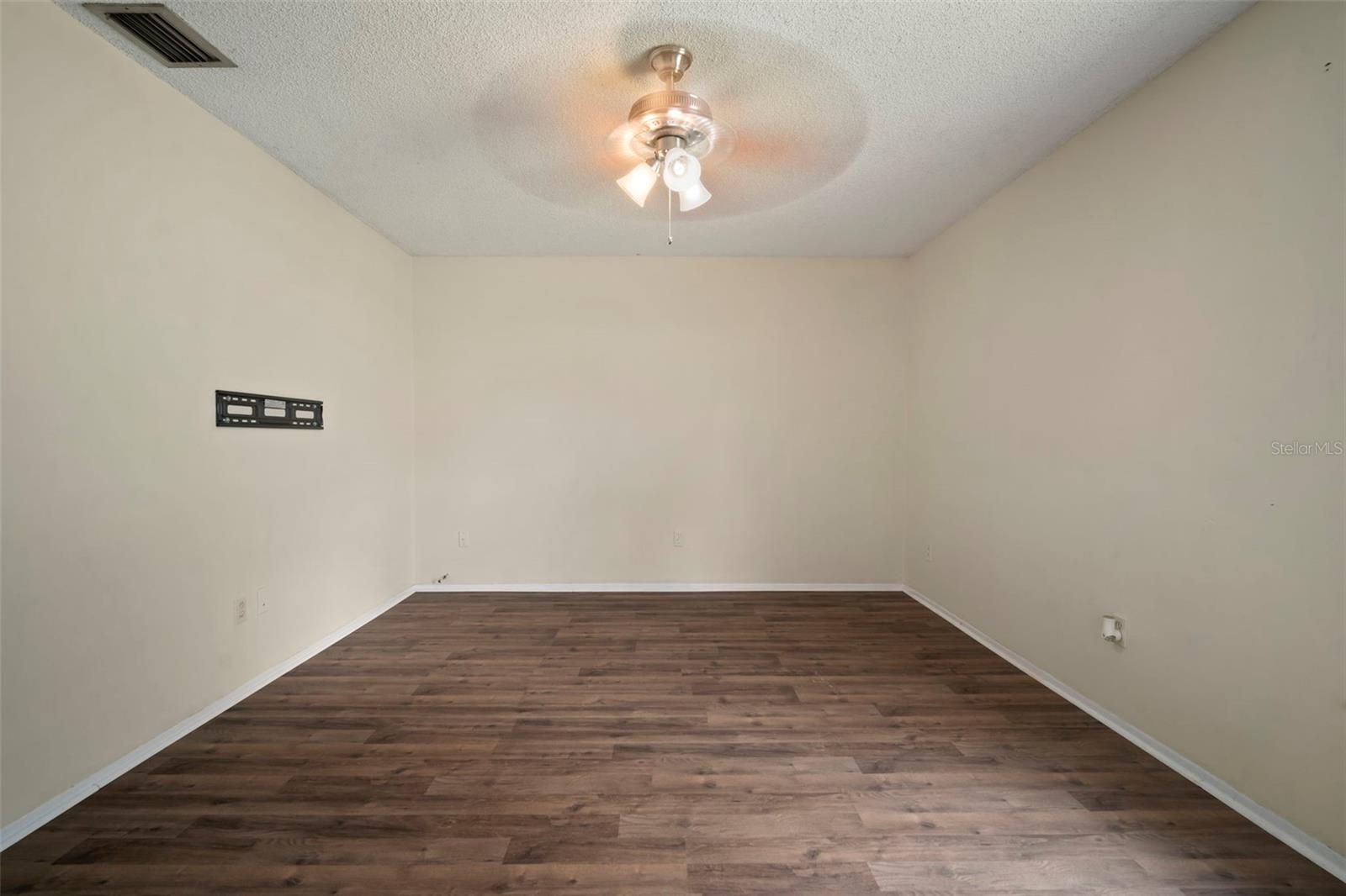 LAKEMONT UNIT 2 - Residential