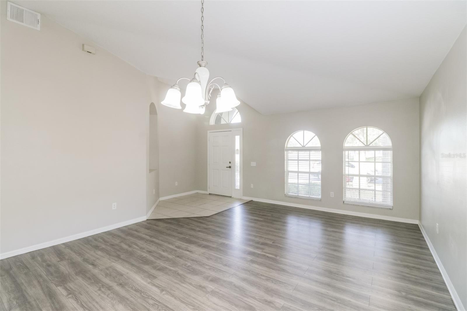 STERLING HILL PH 1A - Residential Lease