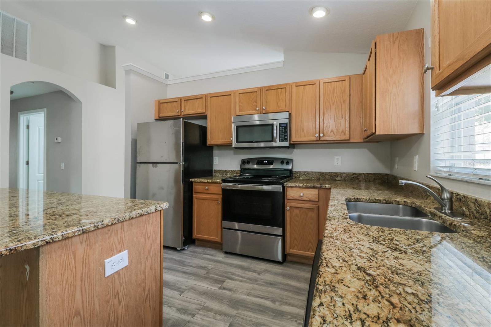 STERLING HILL PH 1A - Residential Lease