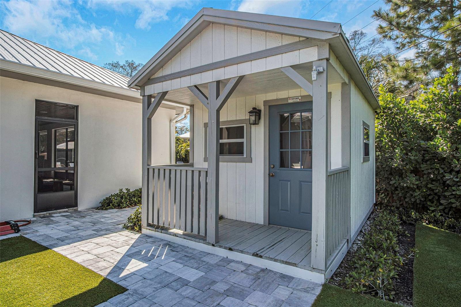 MORRISON COURT - Residential