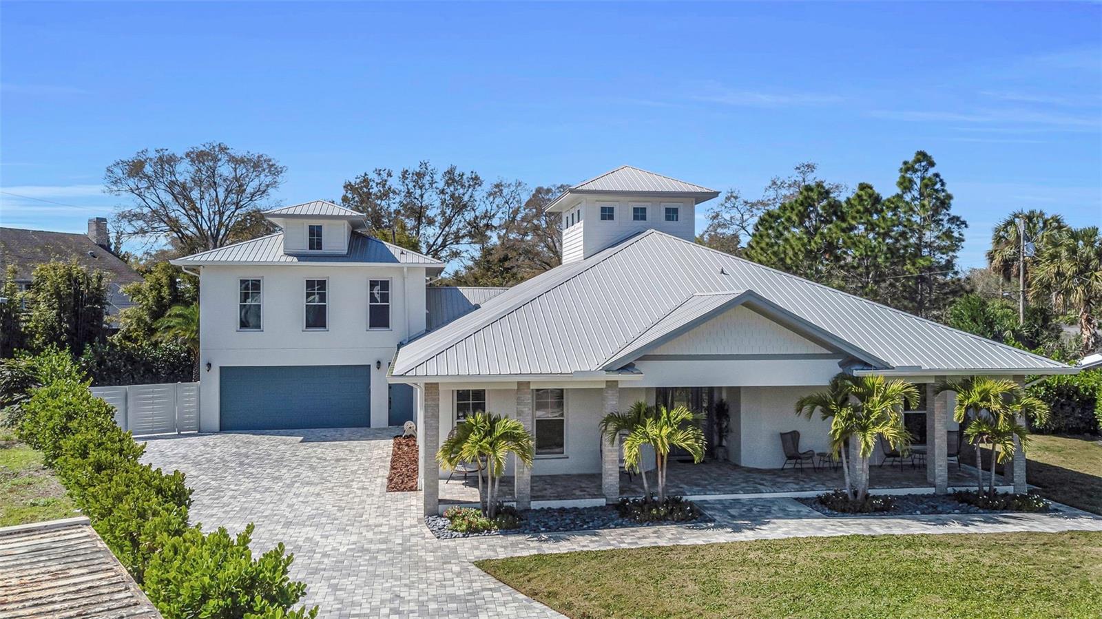 MORRISON COURT - Residential