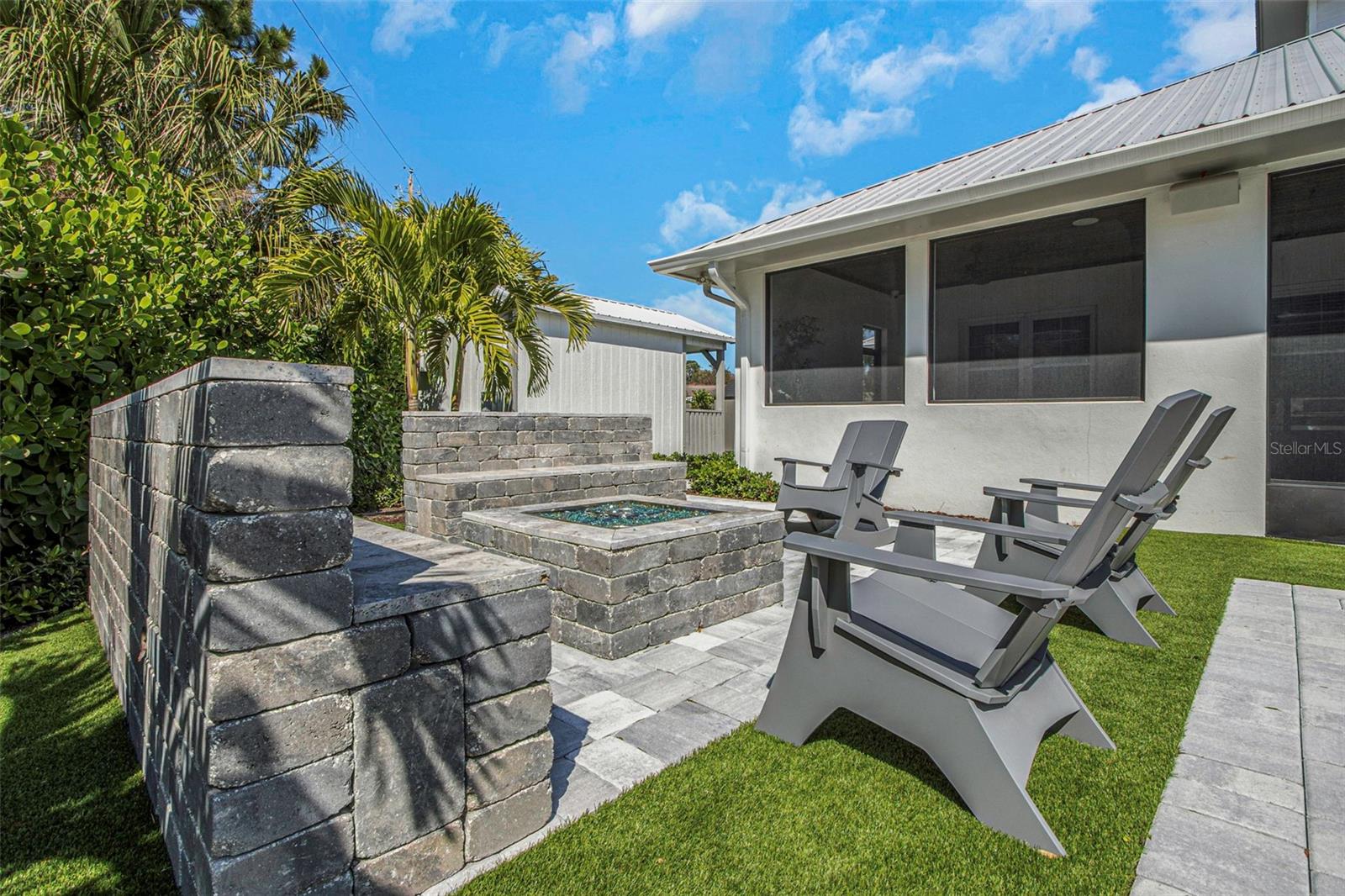 MORRISON COURT - Residential