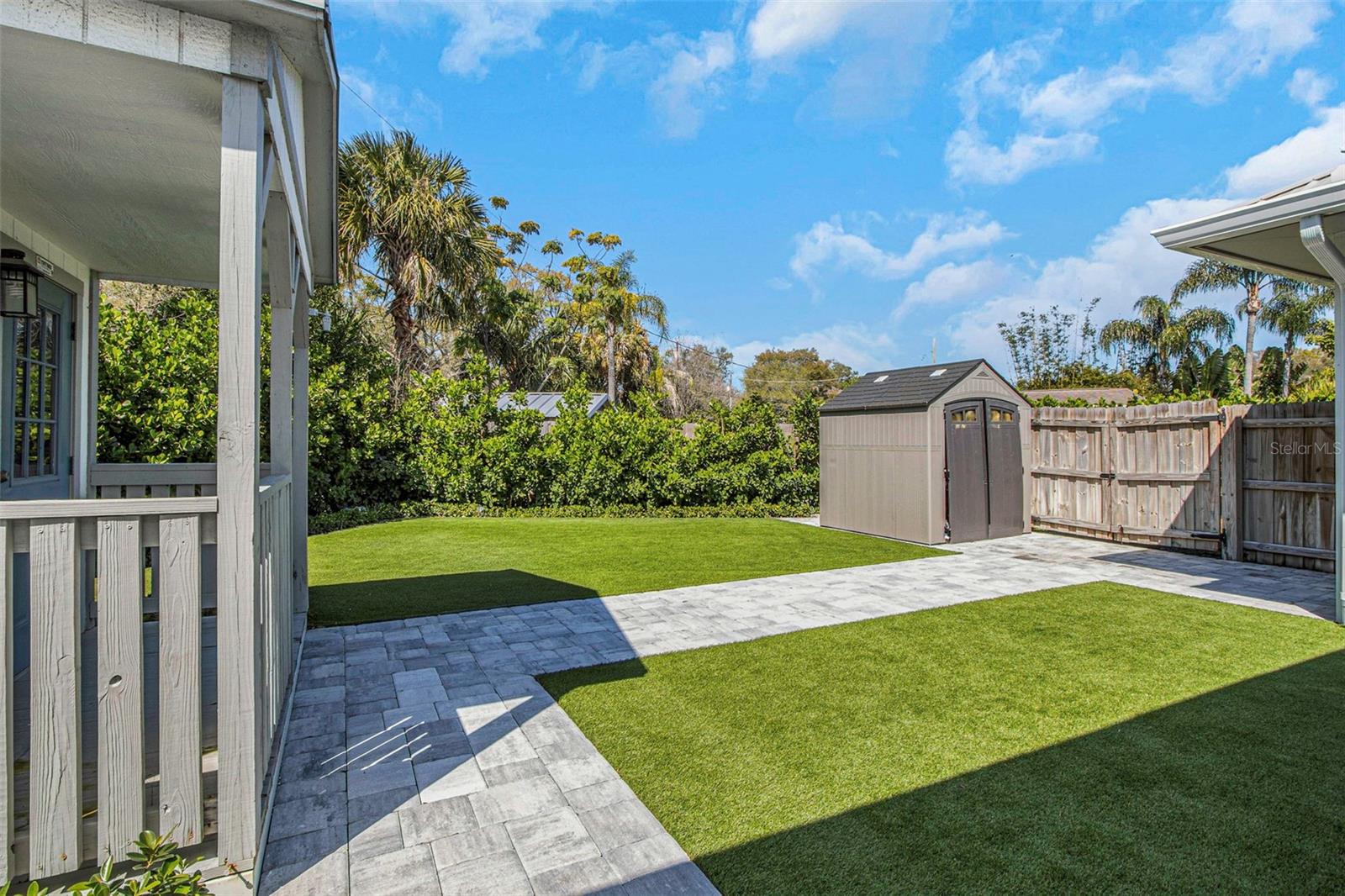 MORRISON COURT - Residential