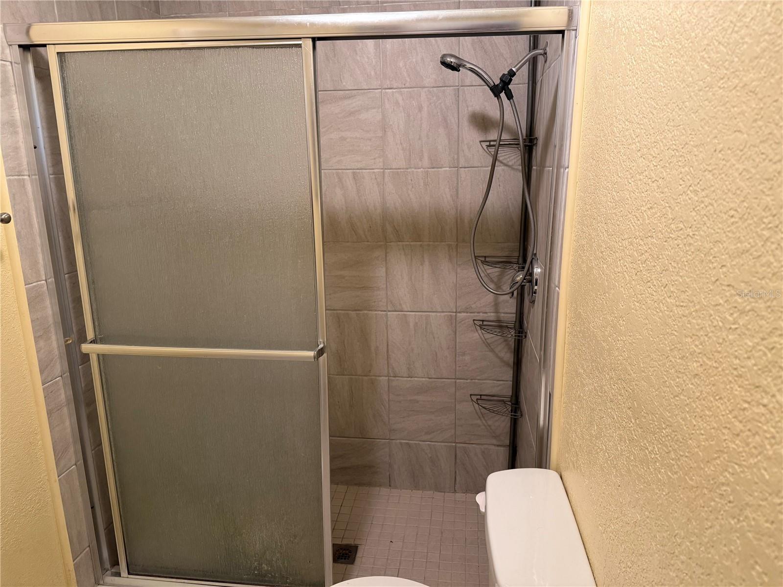 PARADISE HEIGHTS - Residential