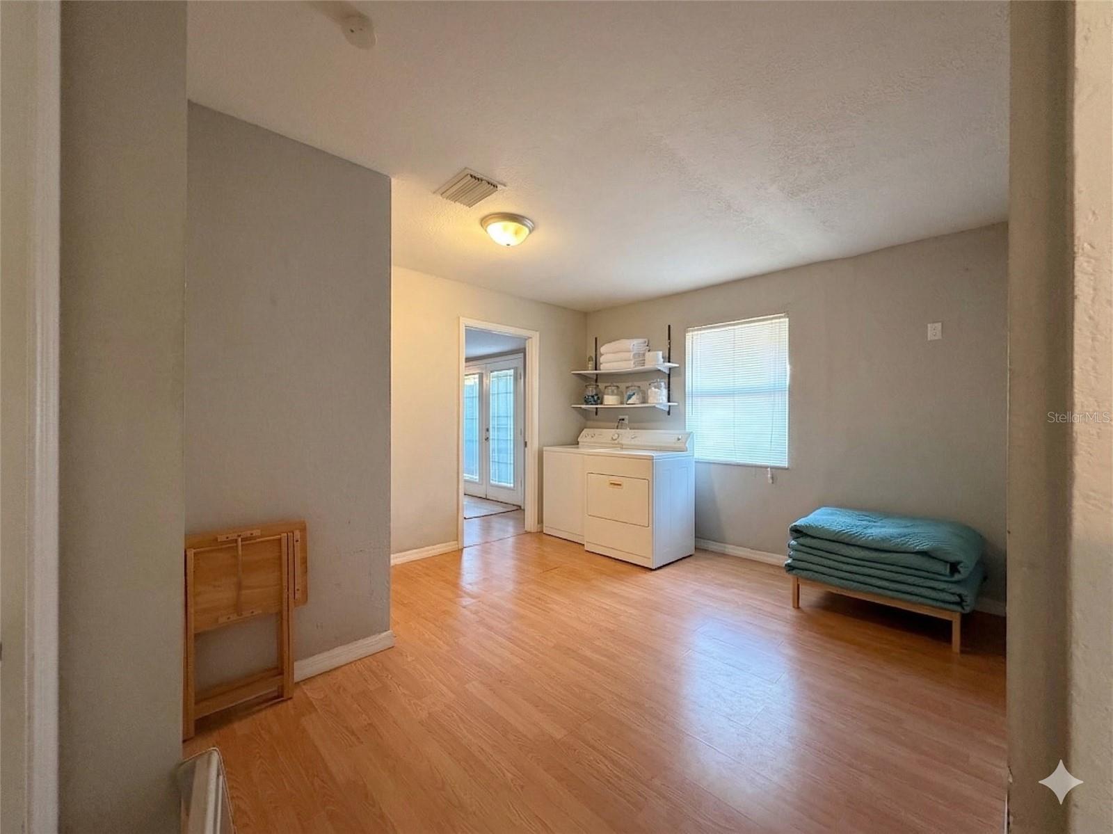 PARADISE HEIGHTS - Residential