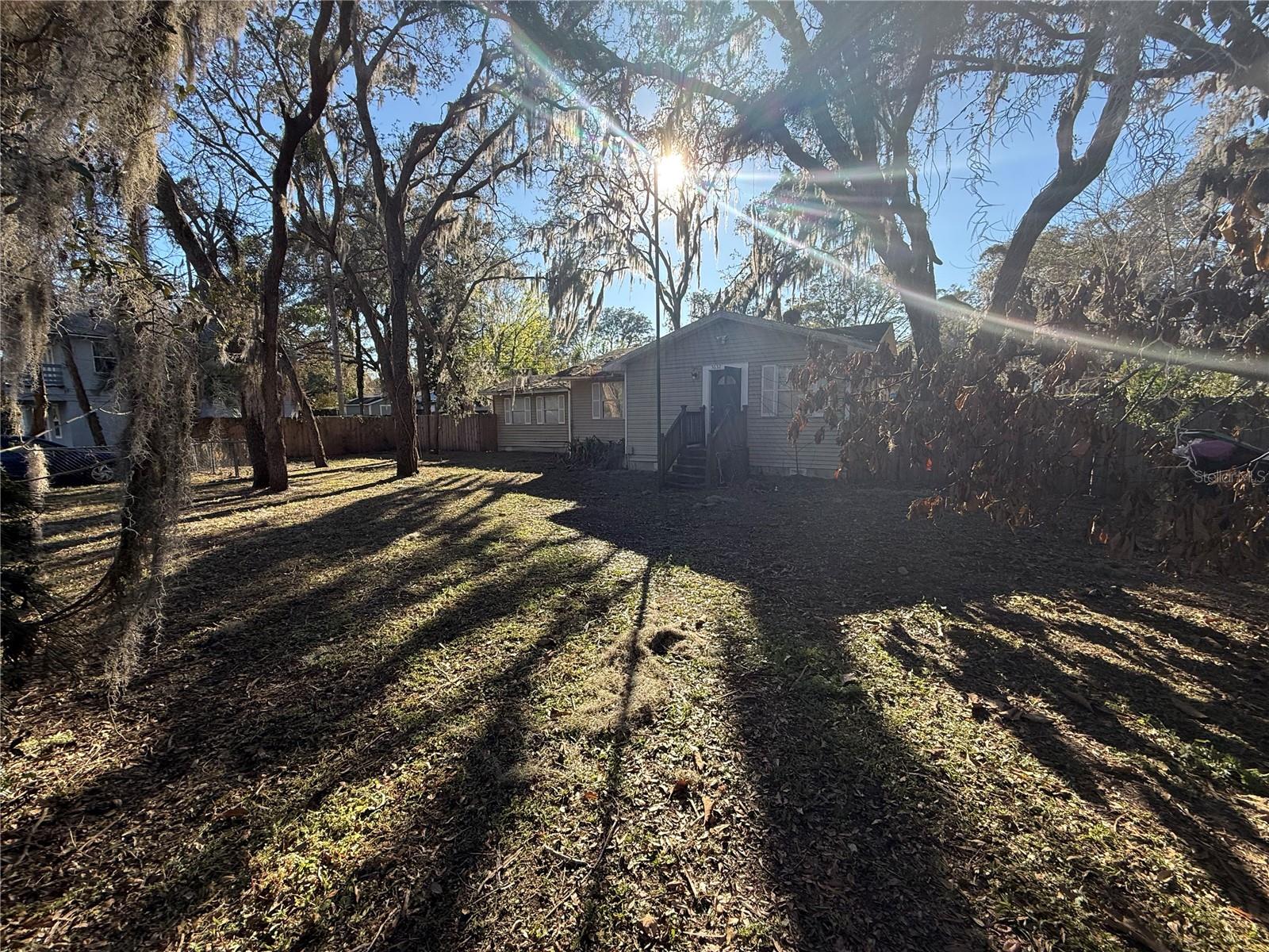 PARADISE HEIGHTS - Residential