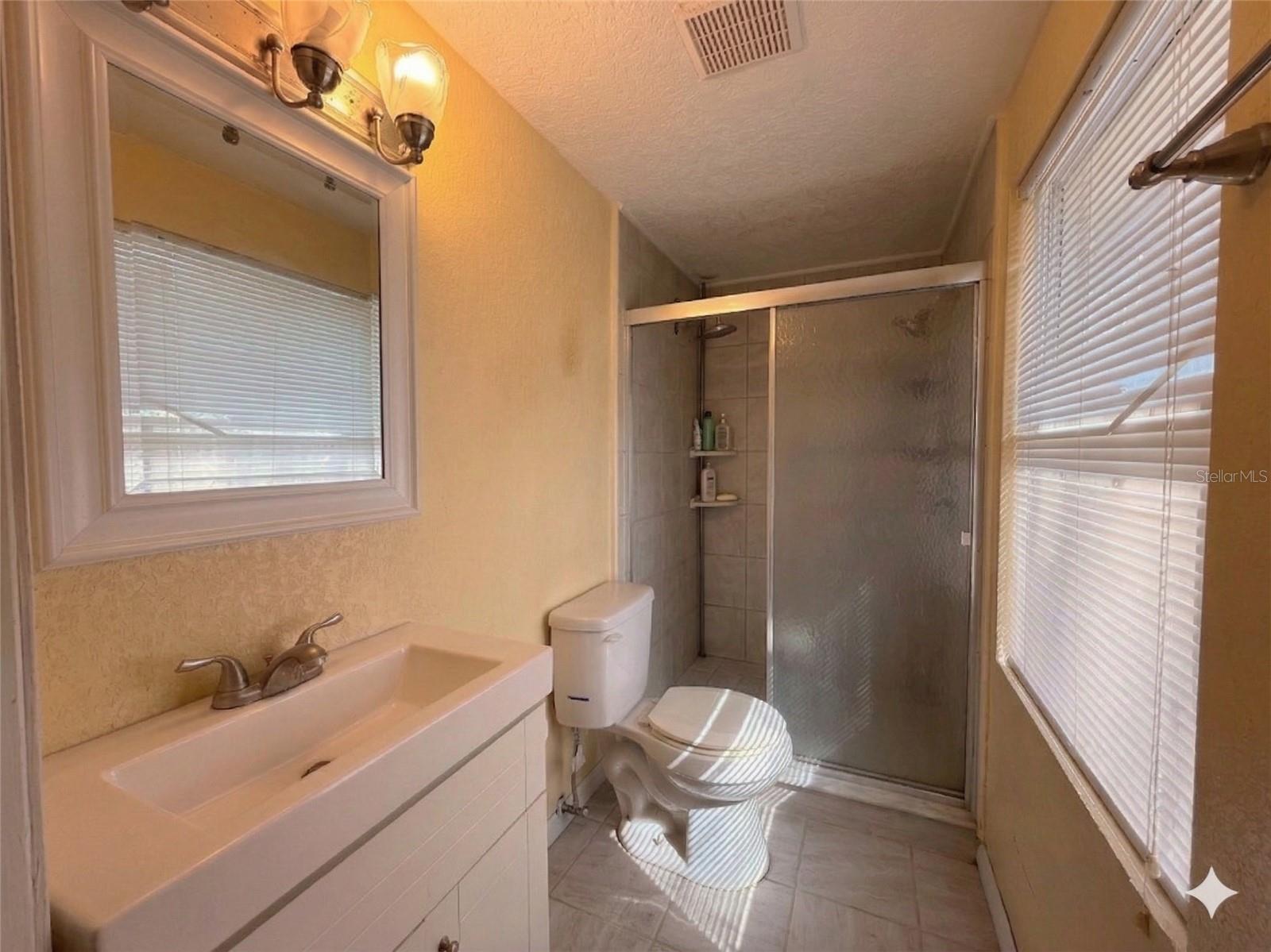 PARADISE HEIGHTS - Residential