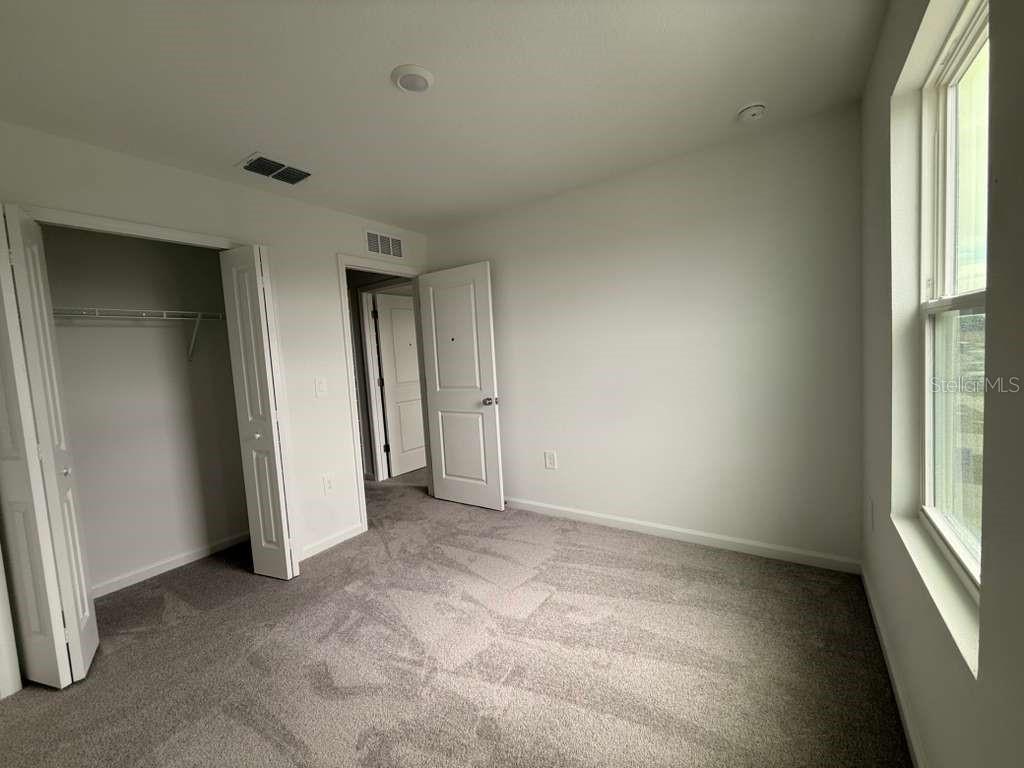 HAMILTON BLUFF SUB - Residential Lease