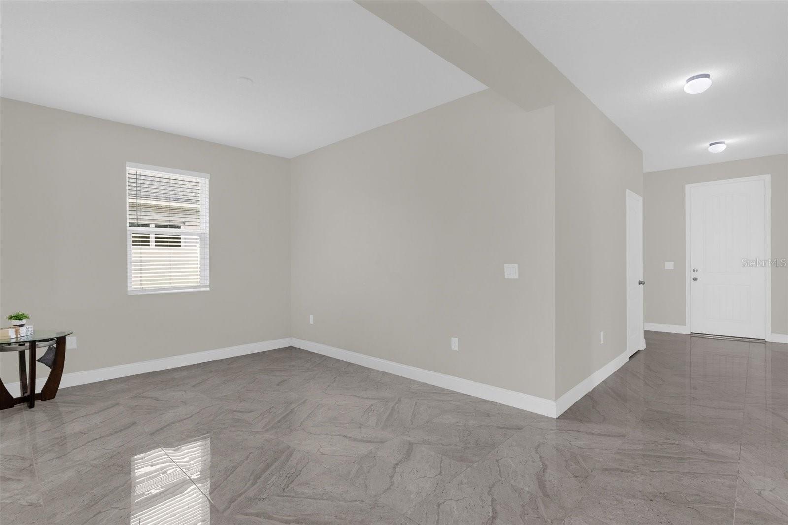 GRAMERCY FARMS PH 7 PG 25 PG 126 LOT 734 - Residential