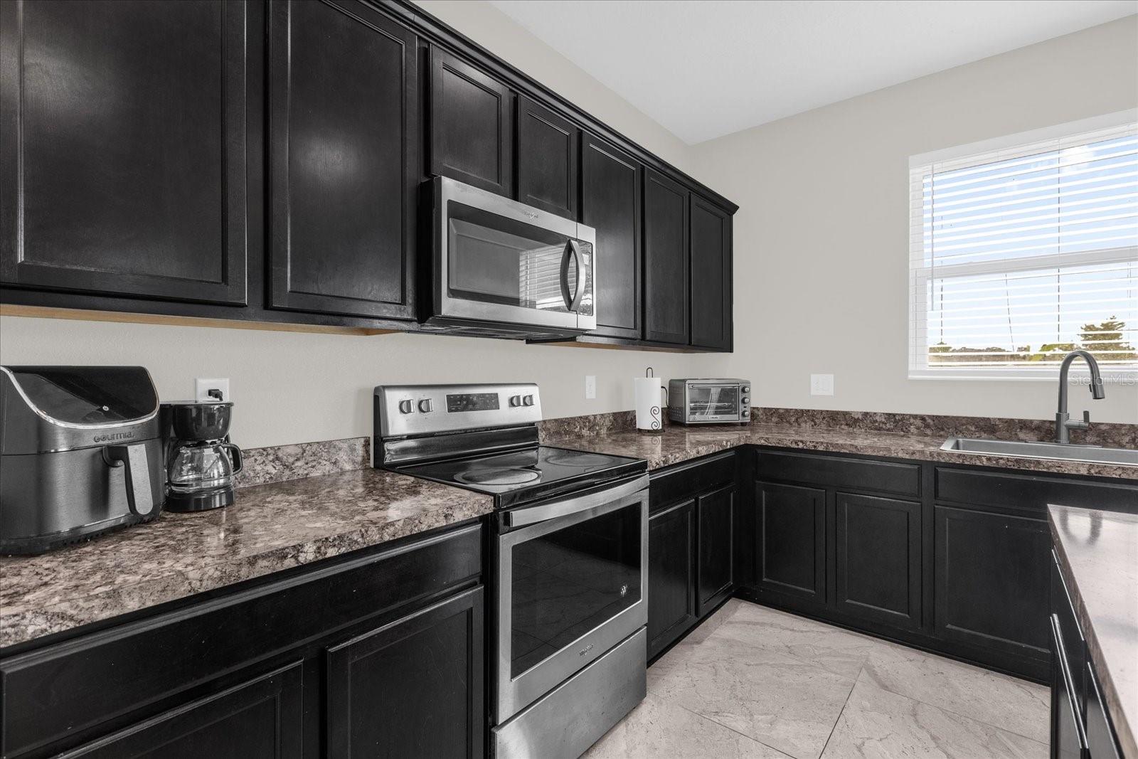 GRAMERCY FARMS PH 7 PG 25 PG 126 LOT 734 - Residential