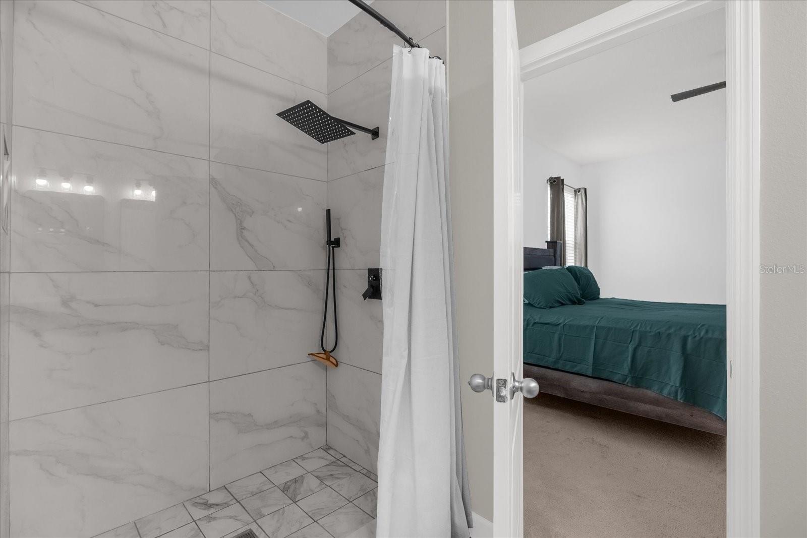 GRAMERCY FARMS PH 7 PG 25 PG 126 LOT 734 - Residential