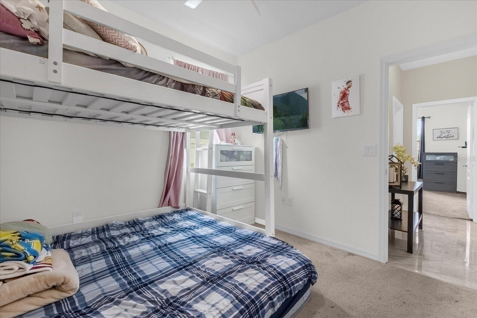 GRAMERCY FARMS PH 7 PG 25 PG 126 LOT 734 - Residential