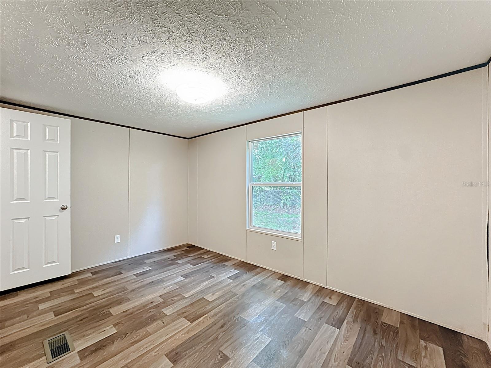 OCALA FOREST CAMPSITES PINETREE - Residential