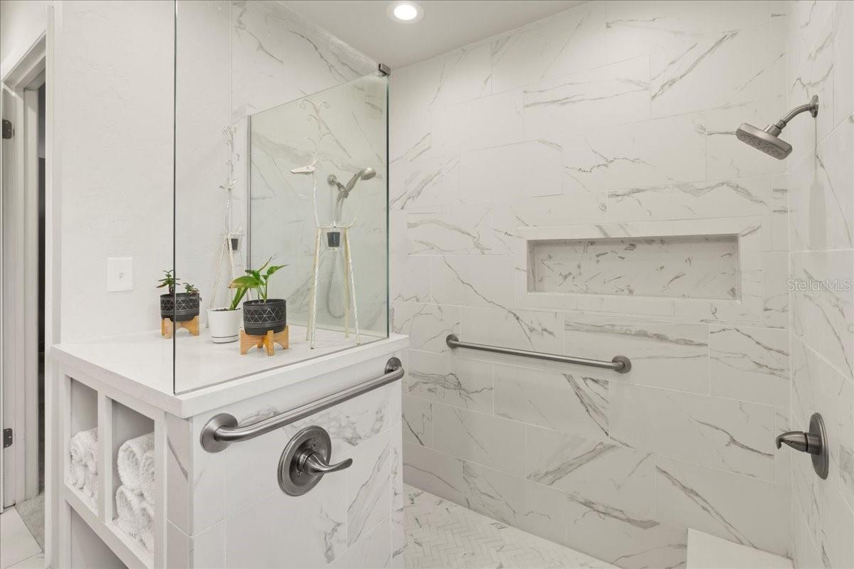 SUNRISE - Residential