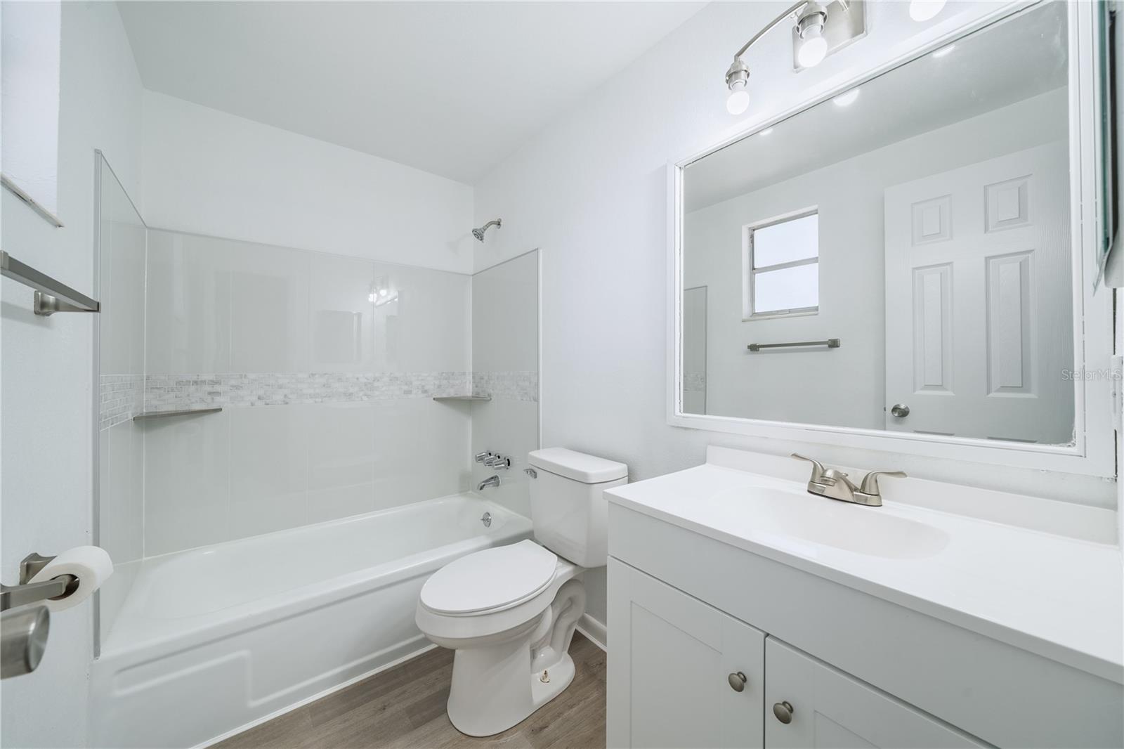 DELTONA LAKES UNIT 32 - Residential