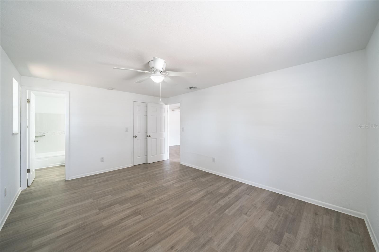 DELTONA LAKES UNIT 32 - Residential