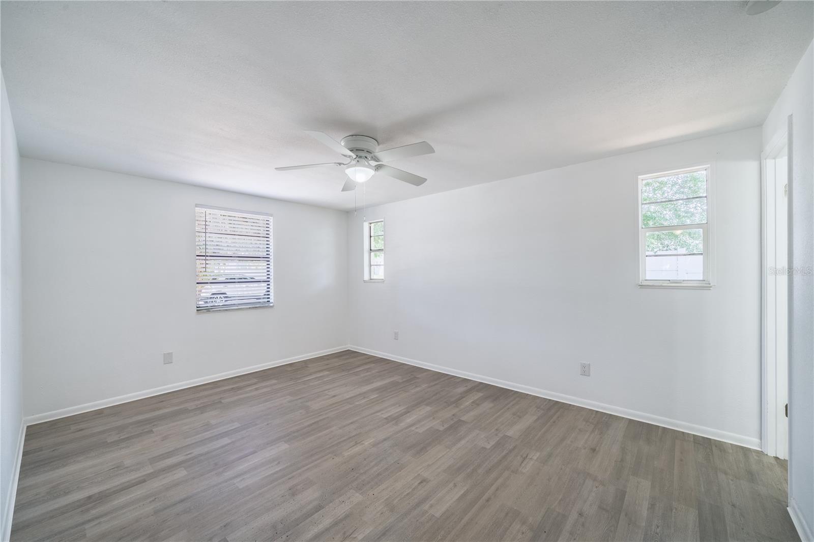 DELTONA LAKES UNIT 32 - Residential