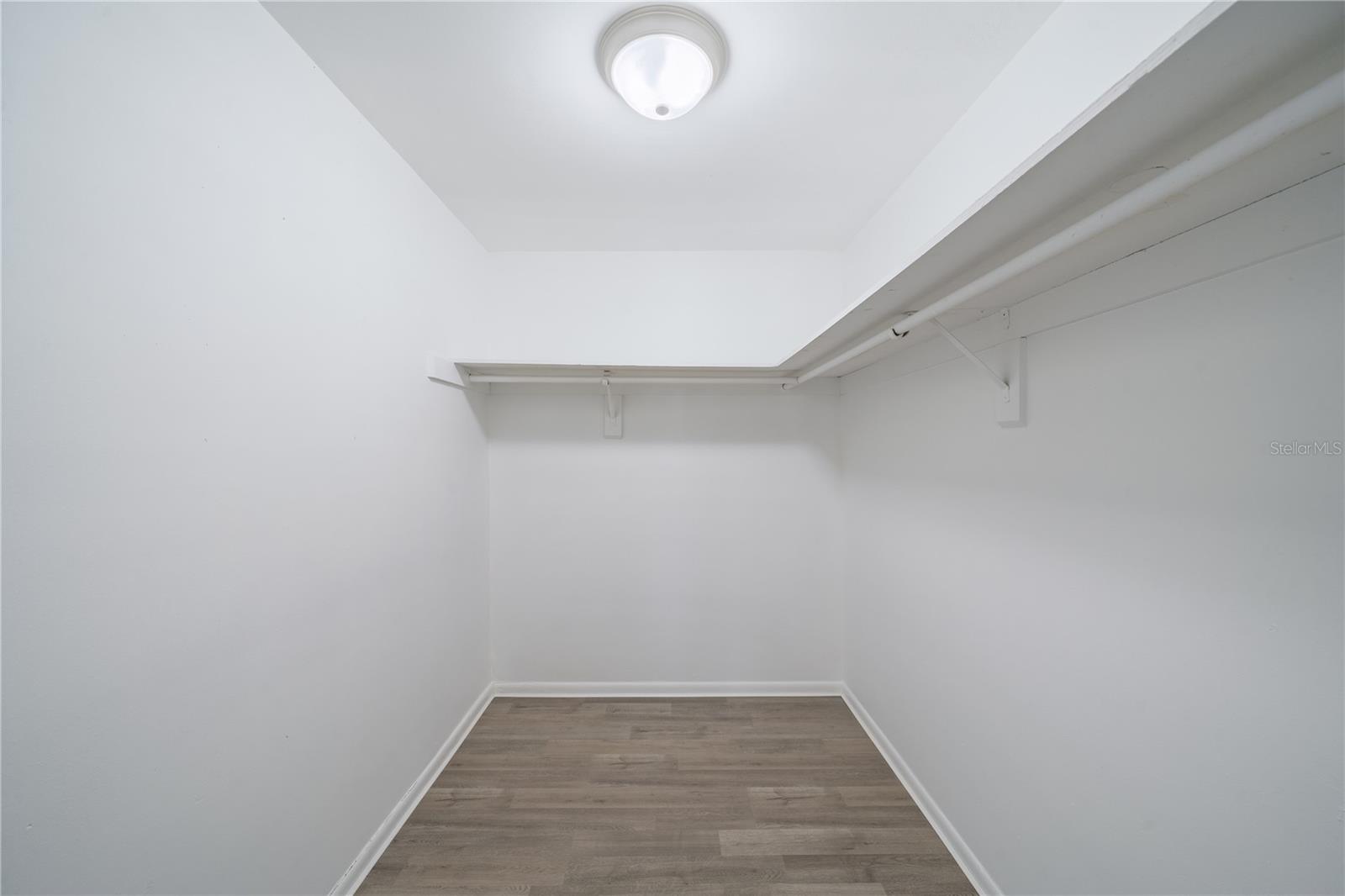 DELTONA LAKES UNIT 32 - Residential
