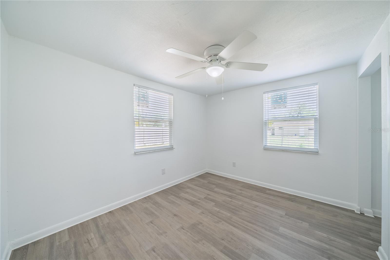 DELTONA LAKES UNIT 32 - Residential